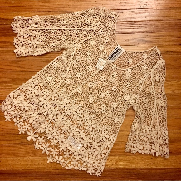 Free People Tops - Free People Flower Lace Top Size XS/S